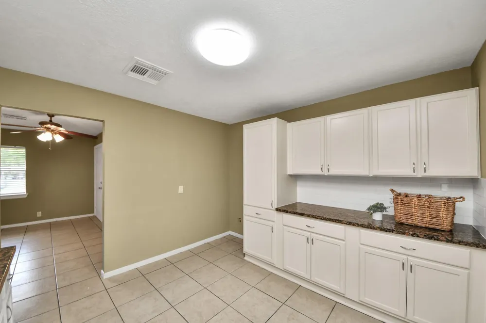 10117 Dulcimer Street Houston, TX 77051