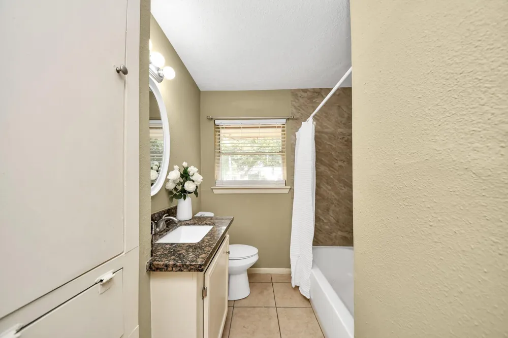 10117 Dulcimer Street Houston, TX 77051