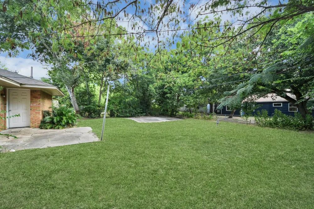 10117 Dulcimer Street Houston, TX 77051