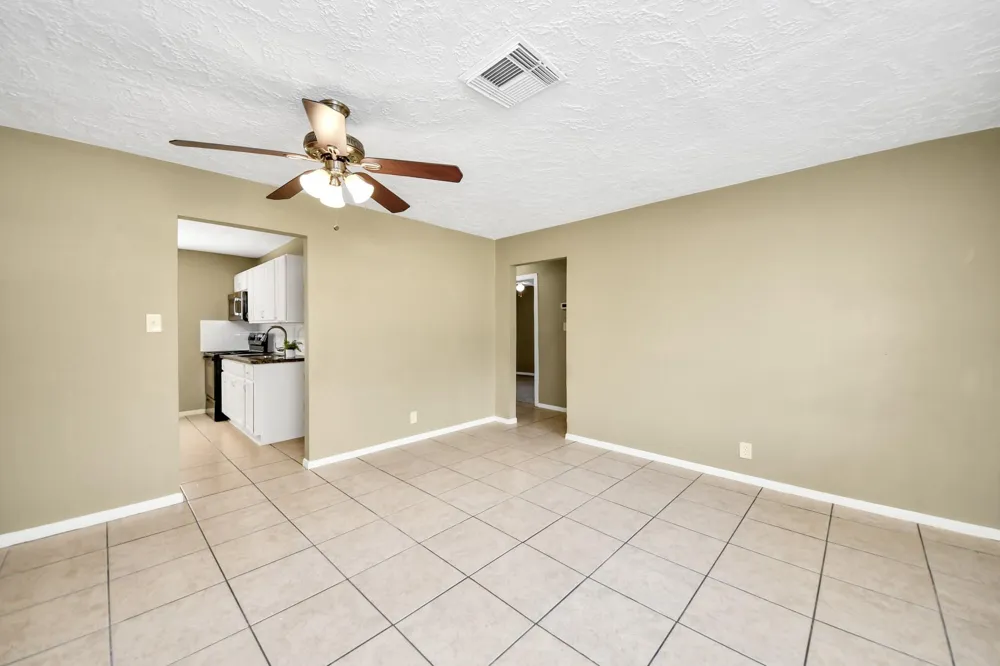 10117 Dulcimer Street Houston, TX 77051