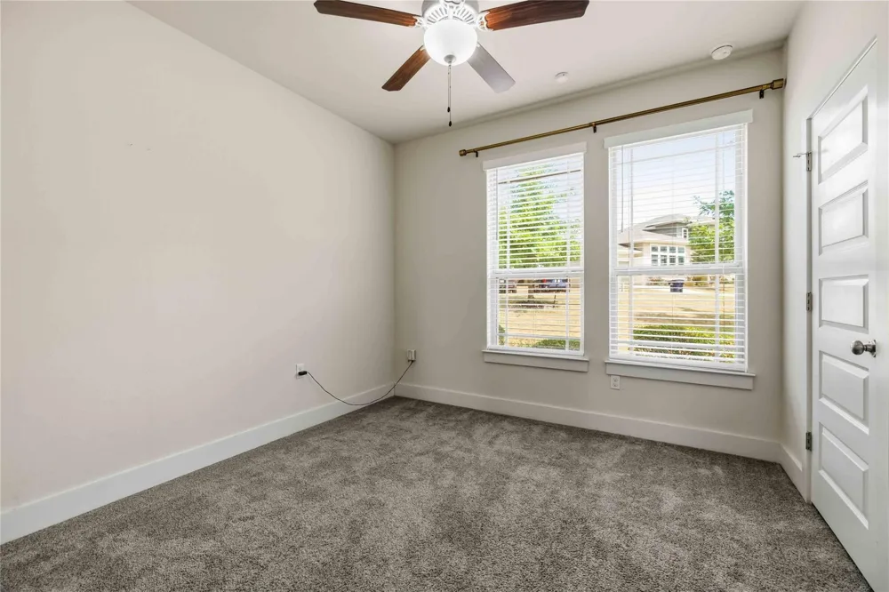 1722 Rowdy Loop #7 Leander, TX 78641