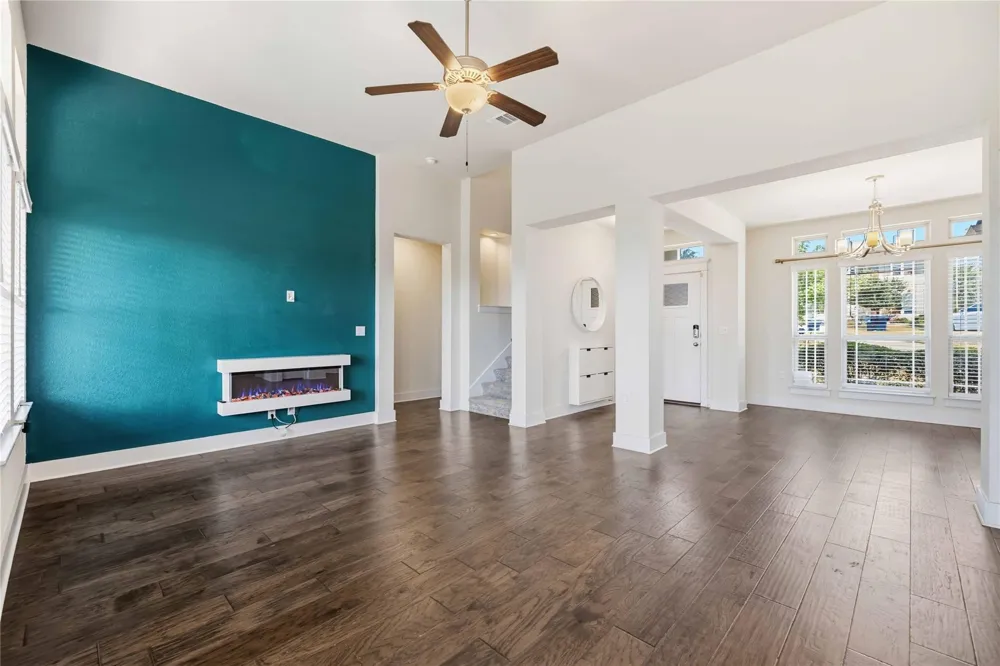 1722 Rowdy Loop #7 Leander, TX 78641
