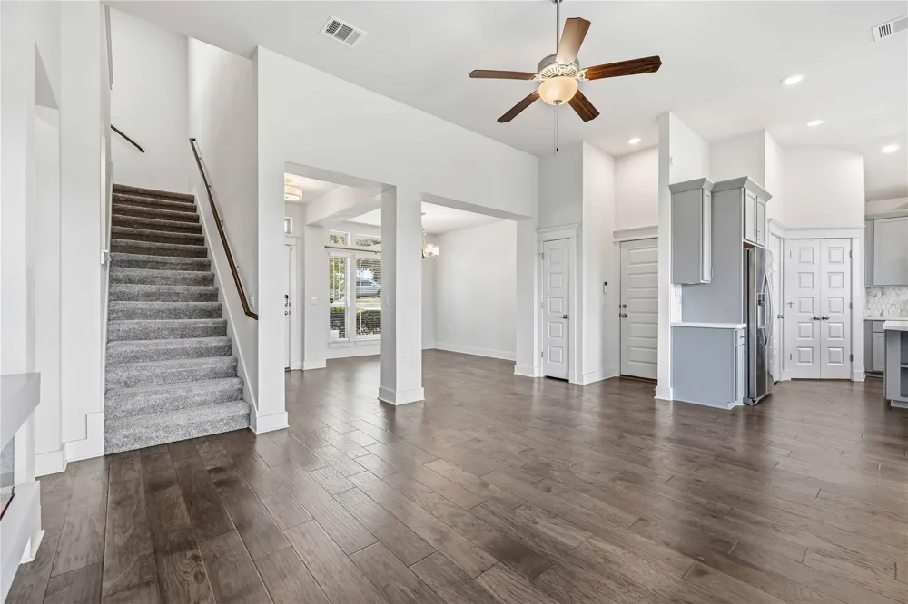 1722 Rowdy Loop #7 Leander, TX 78641