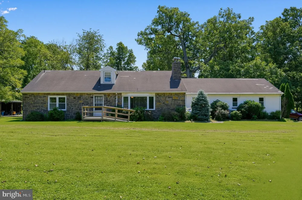 456 COLLEGEVILLE ROAD Collegeville, PA 19426