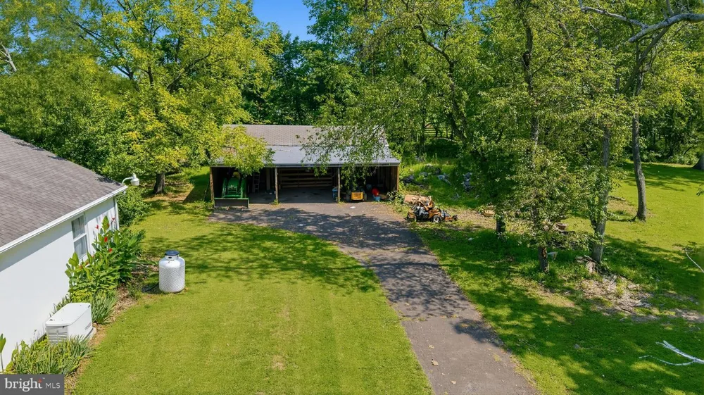 456 COLLEGEVILLE ROAD Collegeville, PA 19426