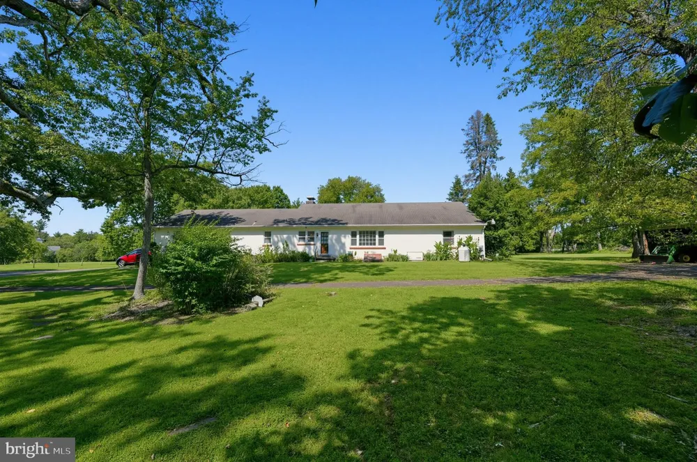 456 COLLEGEVILLE ROAD Collegeville, PA 19426