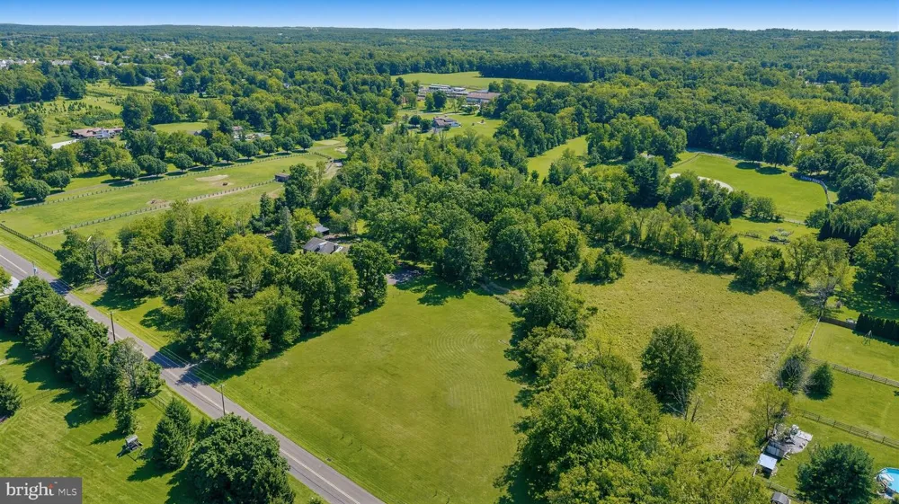 456 COLLEGEVILLE ROAD Collegeville, PA 19426