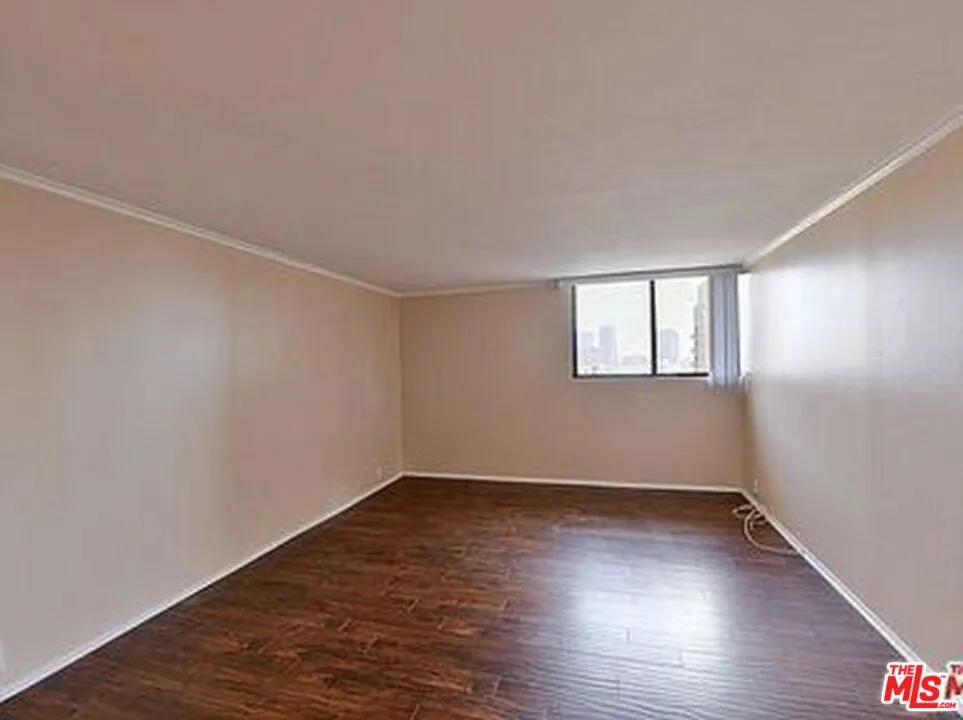 10535 Wilshire Boulevard #1203 Los Angeles, CA 90024
