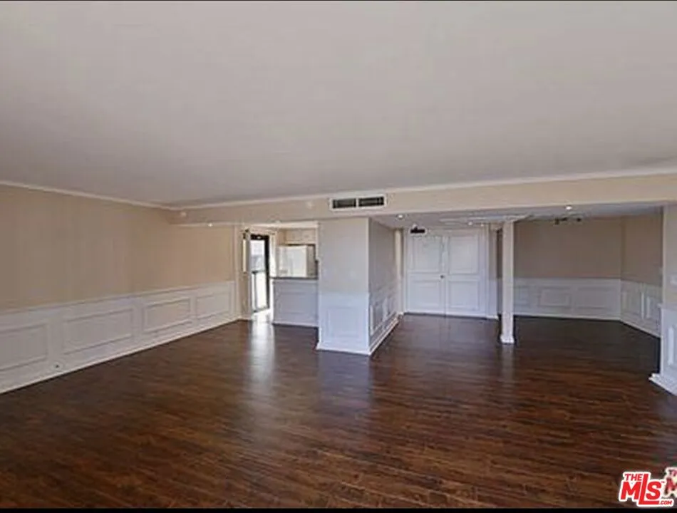 10535 Wilshire Boulevard #1203 Los Angeles, CA 90024