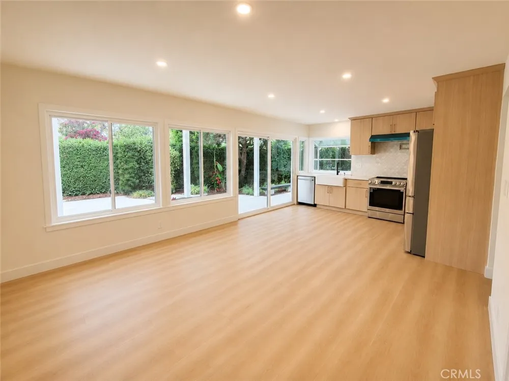 6273 Bataan Cypress, CA 90630