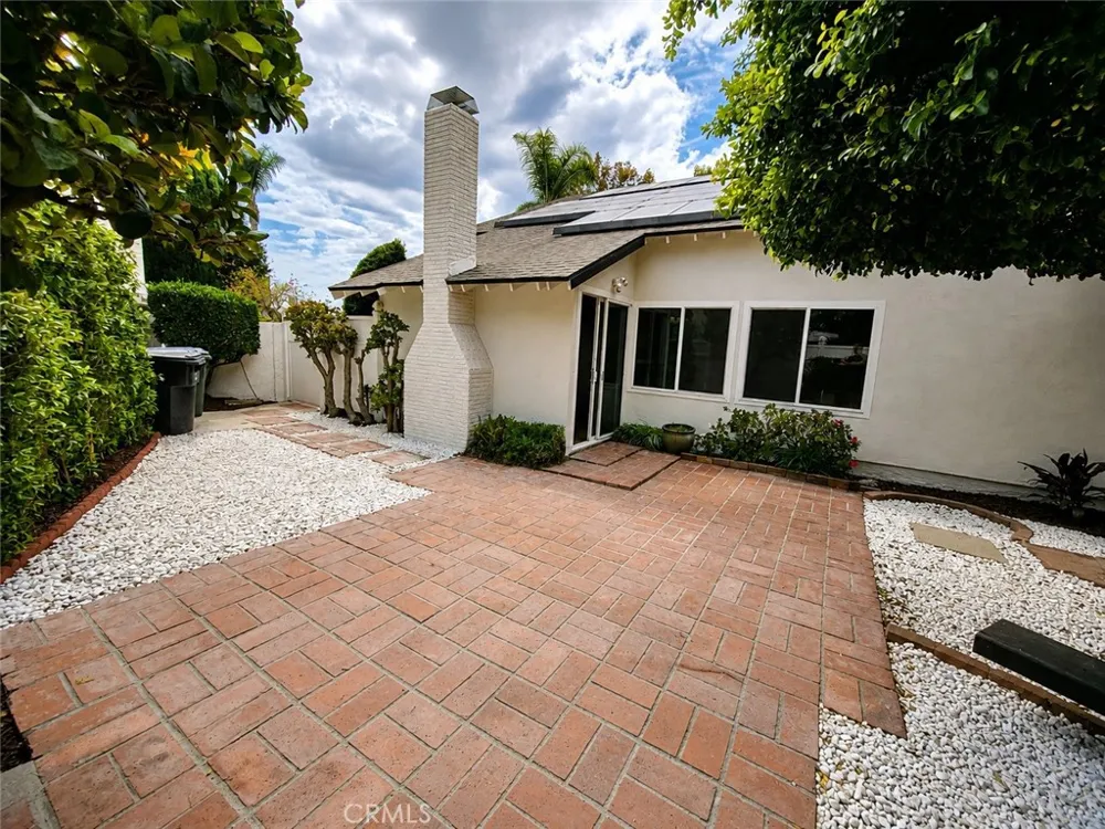 6273 Bataan Cypress, CA 90630