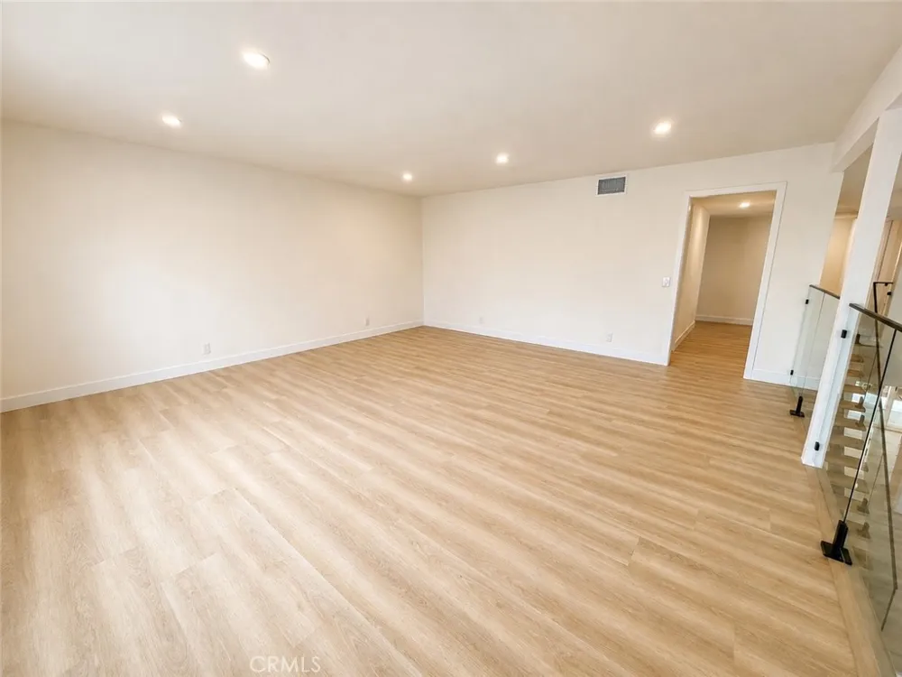 6273 Bataan Cypress, CA 90630