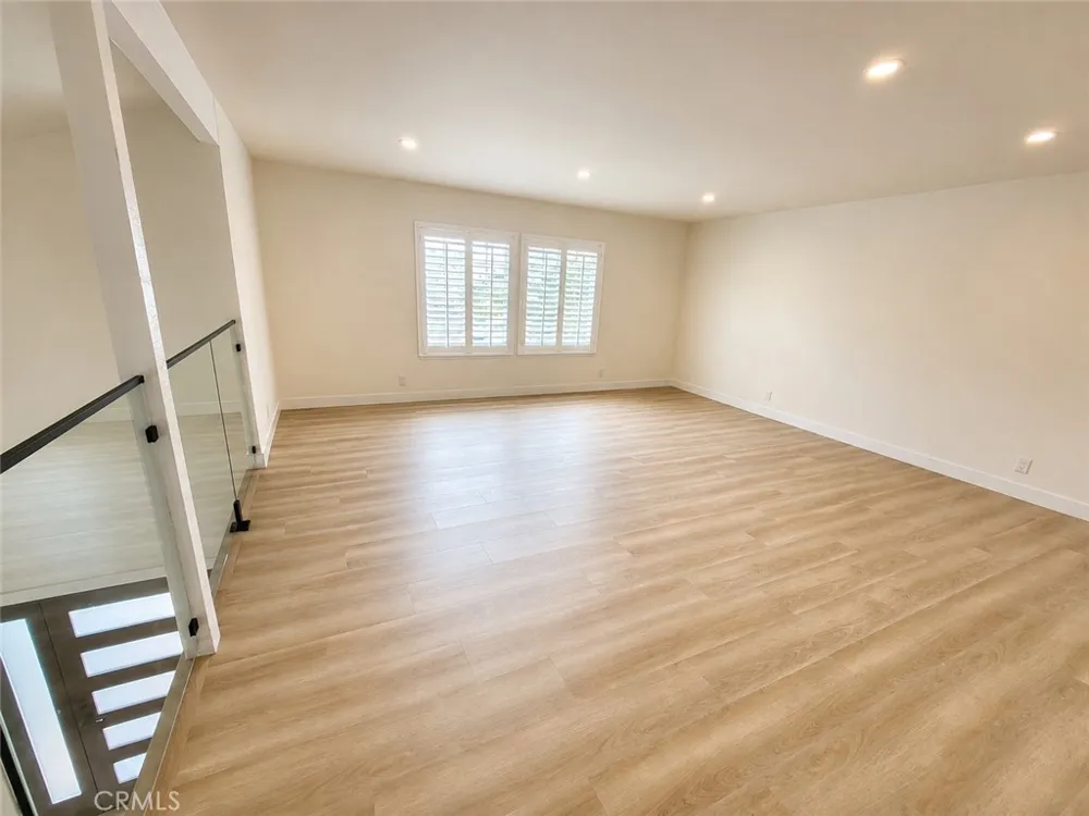 6273 Bataan Cypress, CA 90630