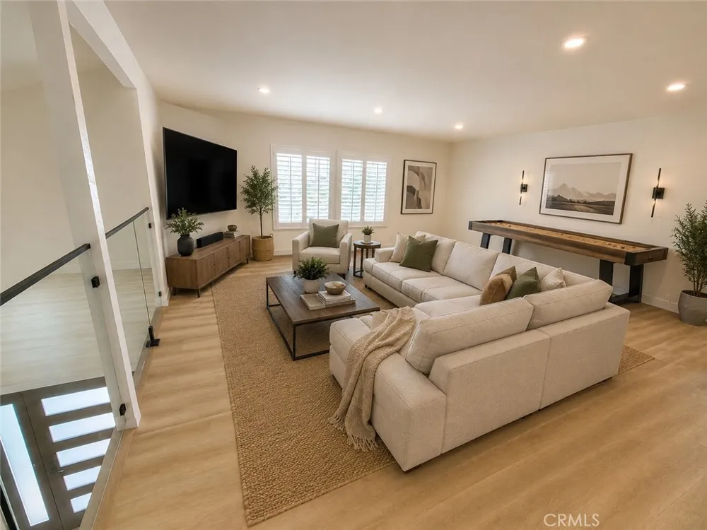 6273 Bataan Cypress, CA 90630