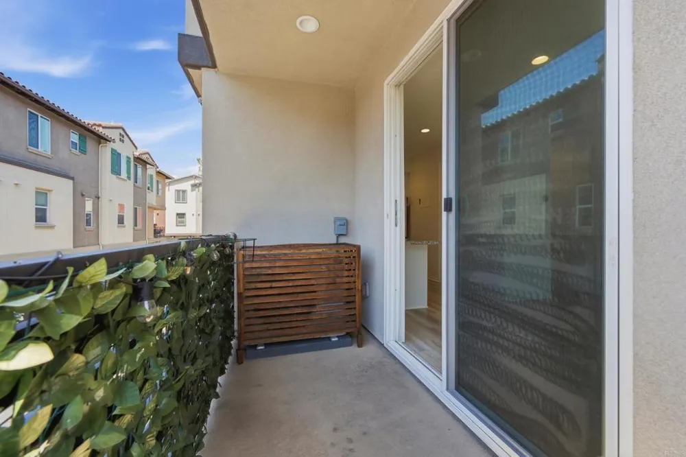 8386 Yosemite Street Lemon Grove, CA 91945