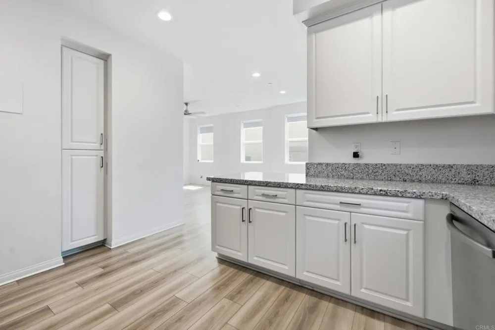 8386 Yosemite Street Lemon Grove, CA 91945