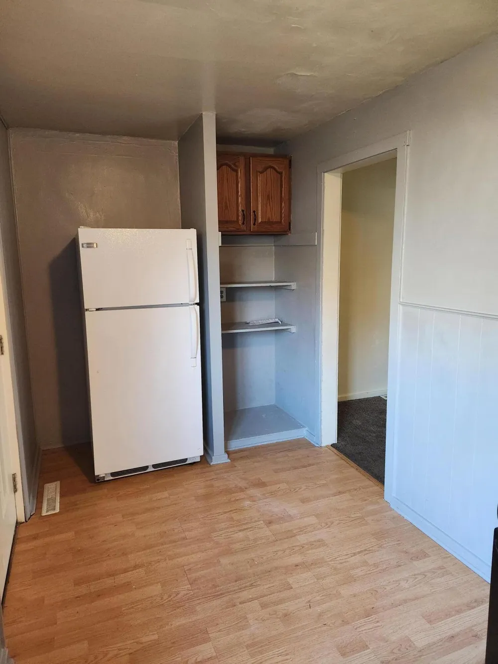 33114 Alaska Court Westland, MI 48186