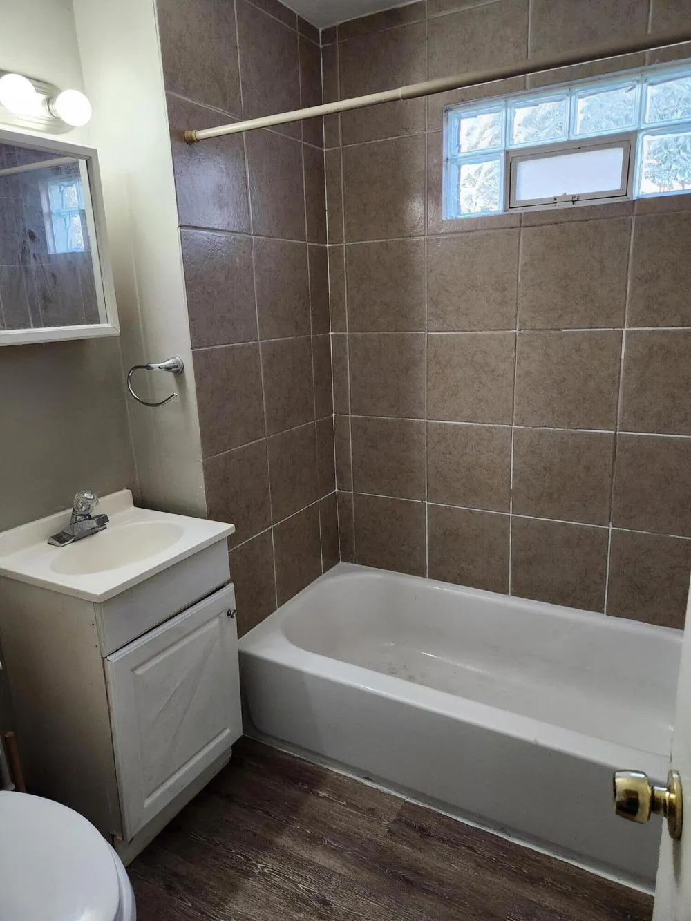 33114 Alaska Court Westland, MI 48186