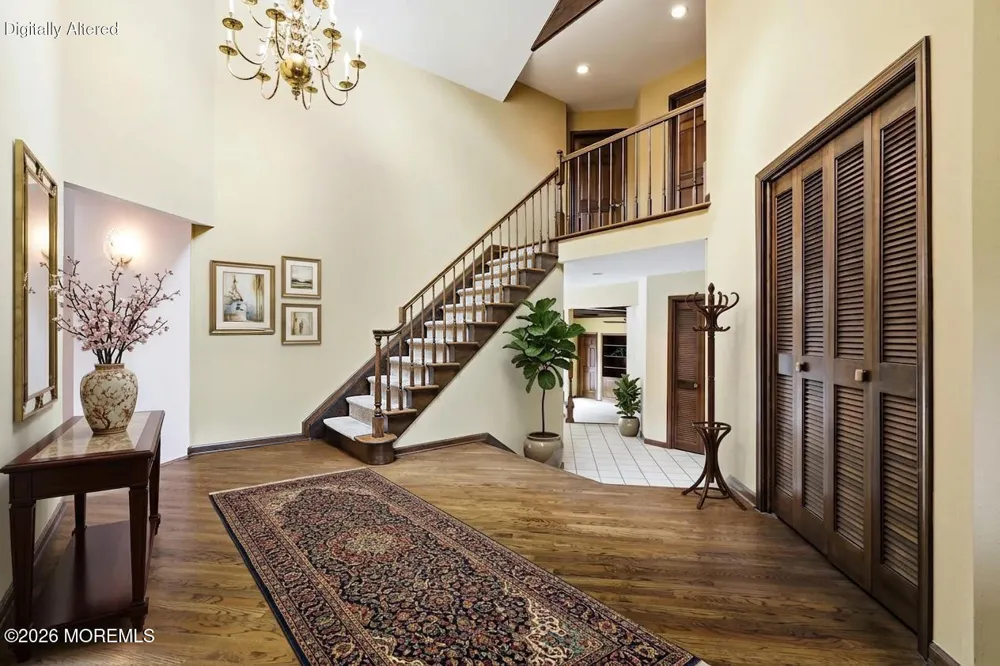 195 Lamdan Lane Toms River, NJ 08753