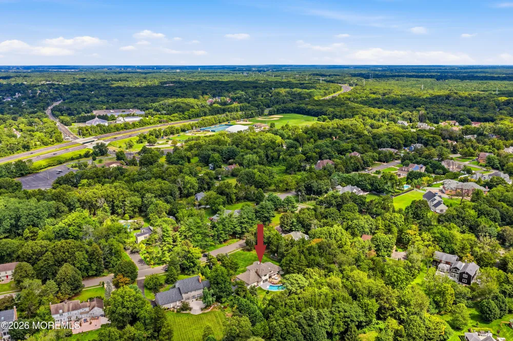 195 Lamdan Lane Toms River, NJ 08753