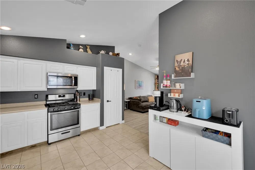9305 Cranesbill Court Las Vegas, NV 89149