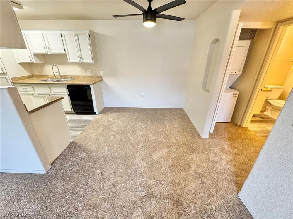 3318 Decatur Boulevard #2093 Las Vegas, NV 89130