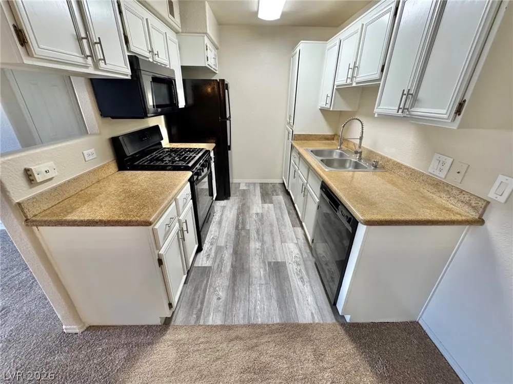 3318 Decatur Boulevard #2093 Las Vegas, NV 89130