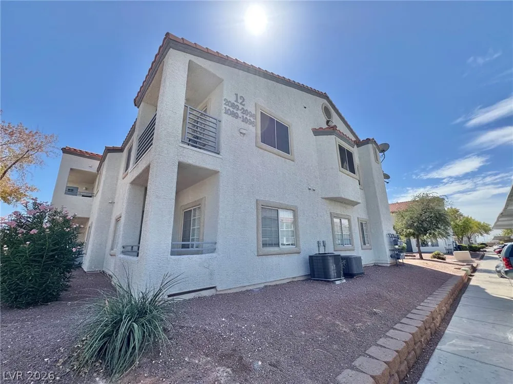 3318 Decatur Boulevard #2093 Las Vegas, NV 89130