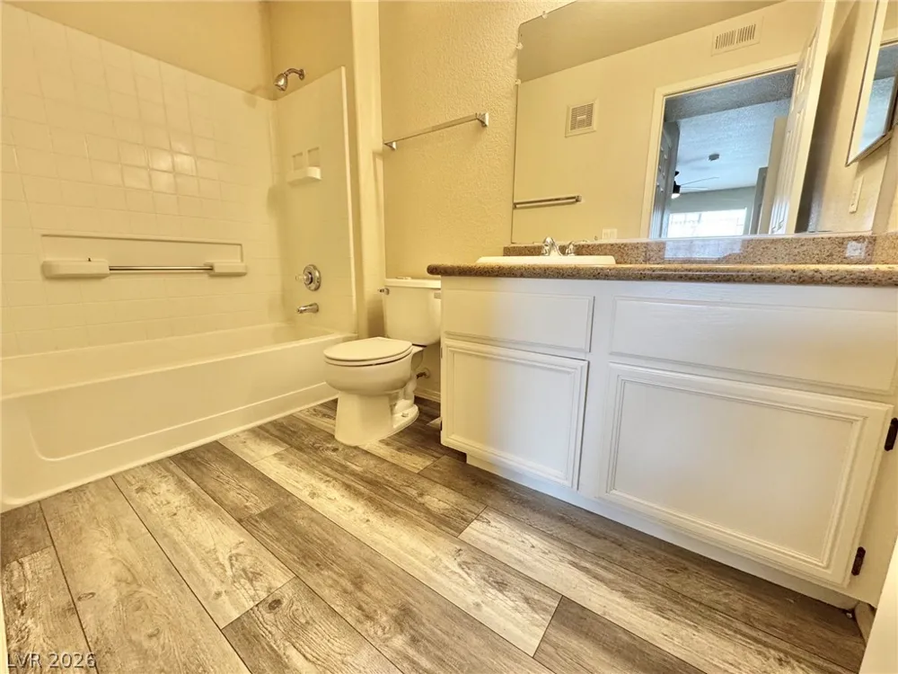 3318 Decatur Boulevard #2093 Las Vegas, NV 89130