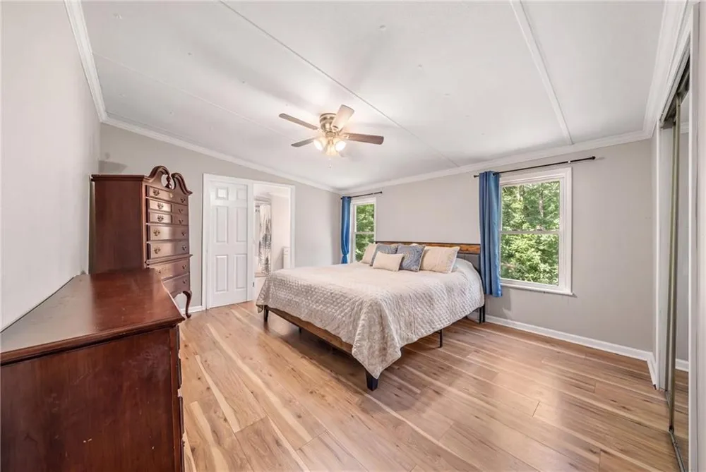 115 Wildwood Trl Cleveland, GA 30528