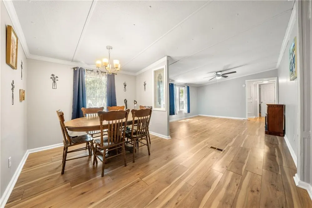 115 Wildwood Trl Cleveland, GA 30528