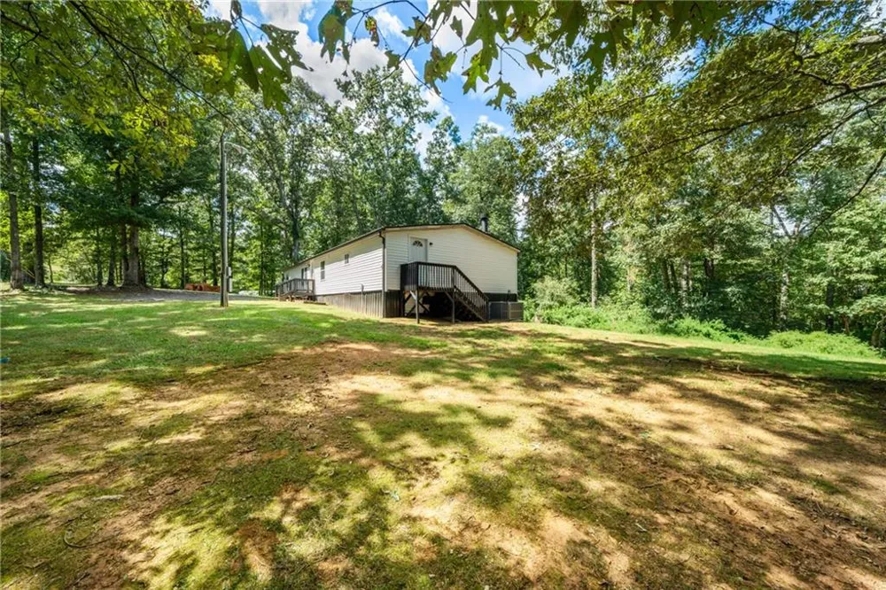 115 Wildwood Trl Cleveland, GA 30528