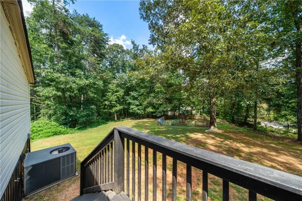115 Wildwood Trl Cleveland, GA 30528