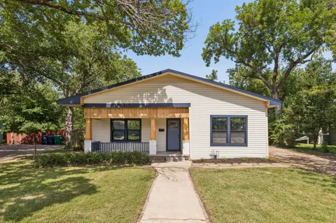 1515 Bolivar Street