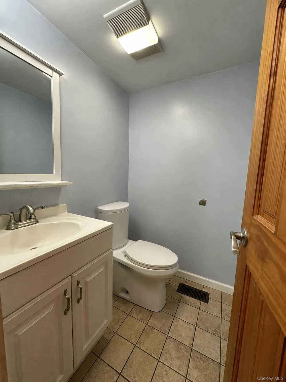 43 Tephanic Avenue Monroe, NY 10950