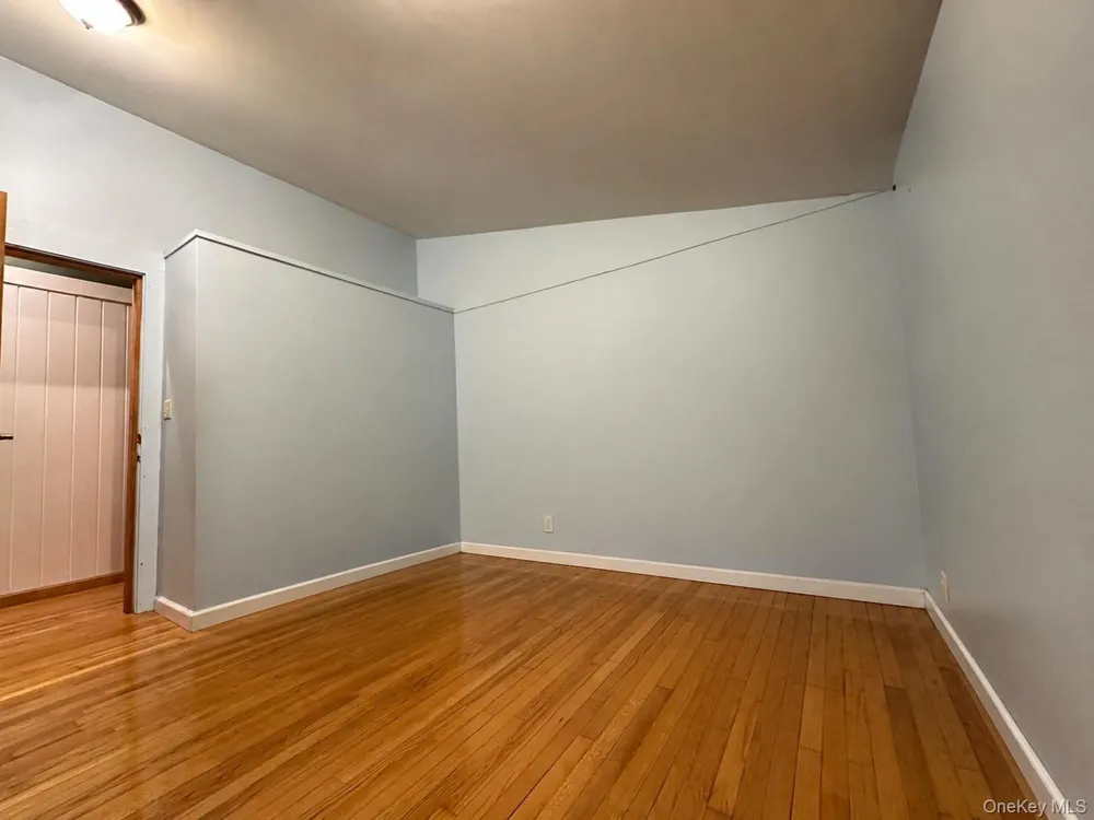 43 Tephanic Avenue Monroe, NY 10950