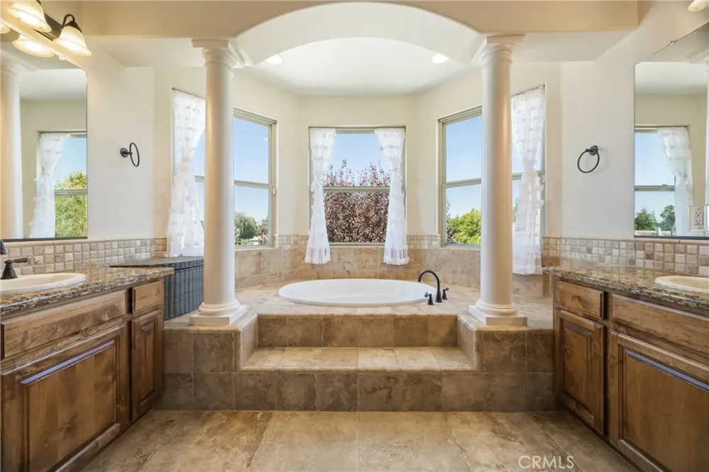 329 Cool Valley Paso Robles, CA 93446