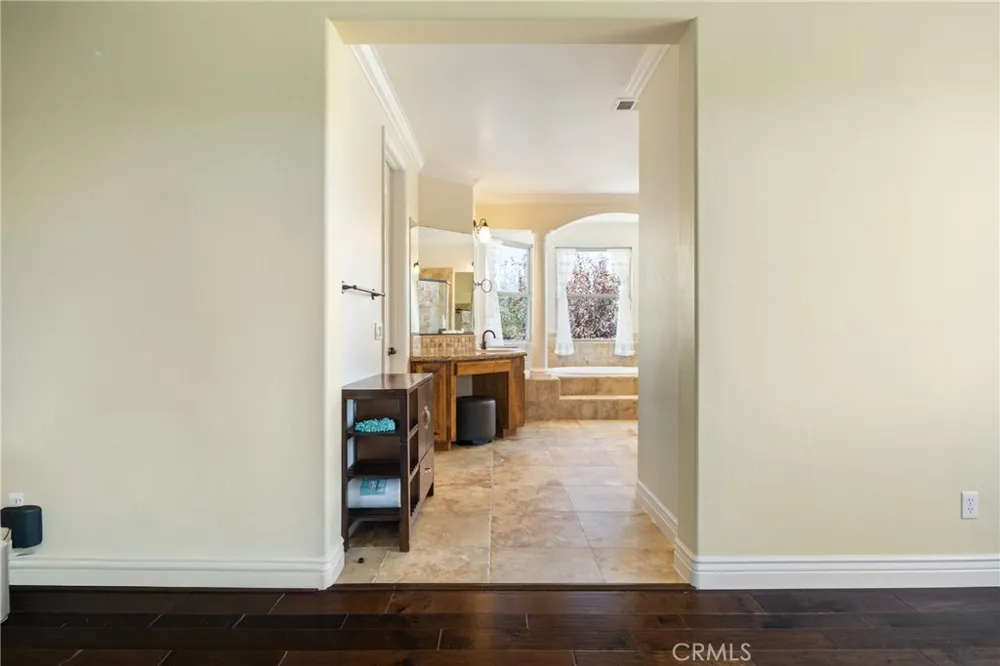 329 Cool Valley Paso Robles, CA 93446