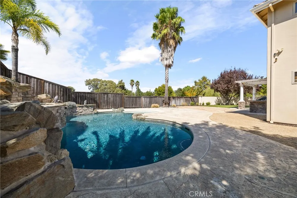 329 Cool Valley Paso Robles, CA 93446