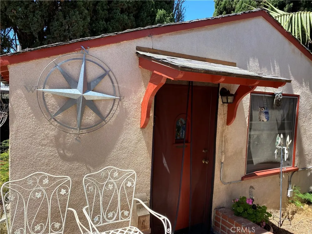 1371 Granada Long Beach, CA 90804