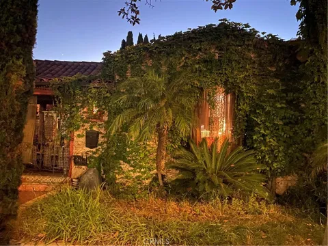 1371 Granada