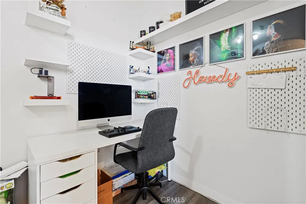 26838 Albion Canyon Country, CA 91351