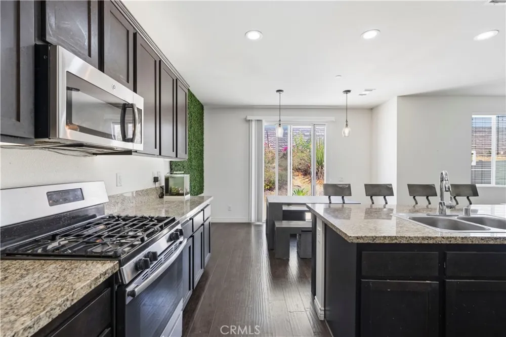 26838 Albion Canyon Country, CA 91351