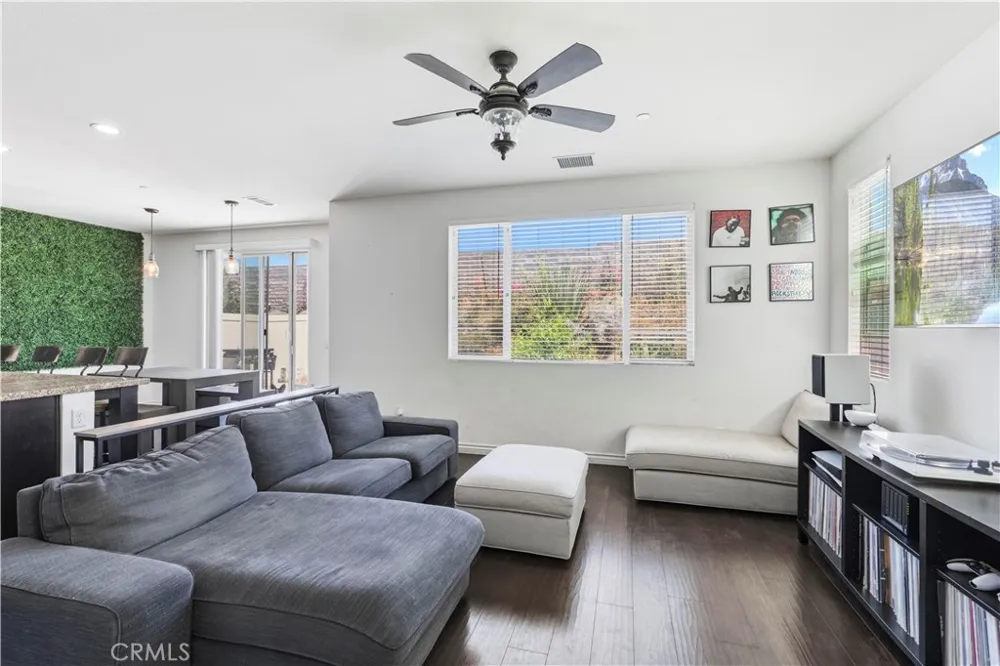 26838 Albion Canyon Country, CA 91351