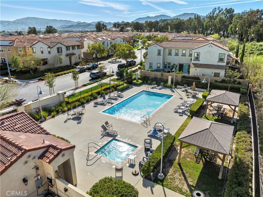 26838 Albion Canyon Country, CA 91351