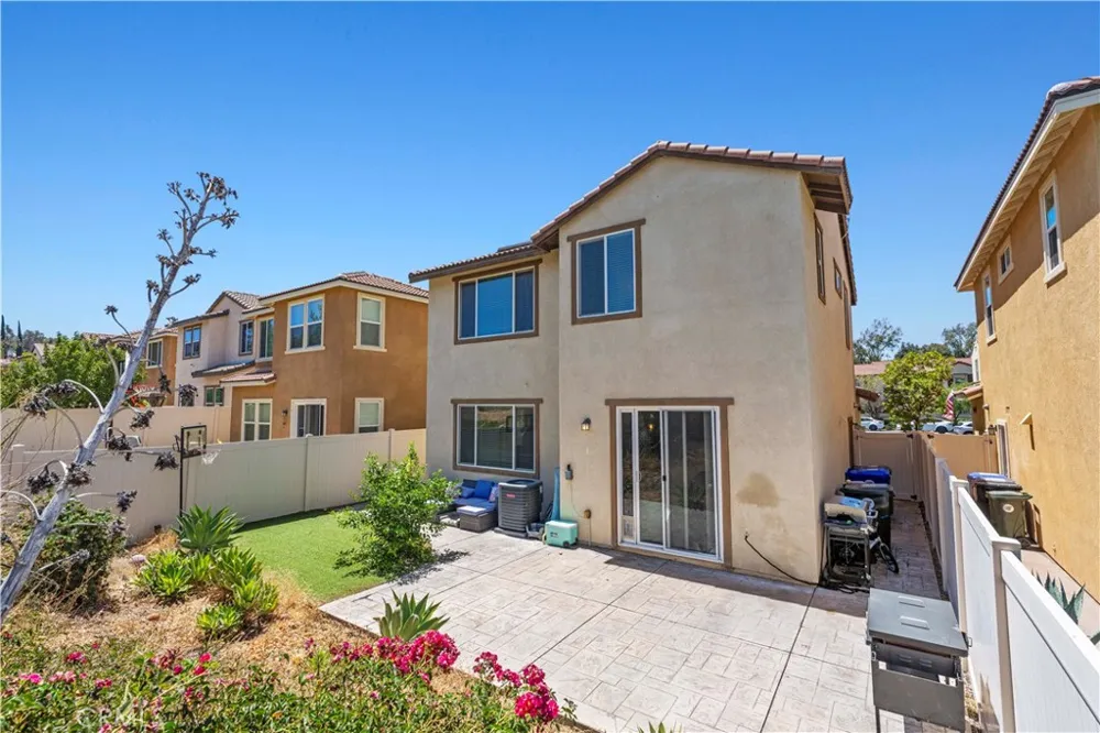 26838 Albion Canyon Country, CA 91351