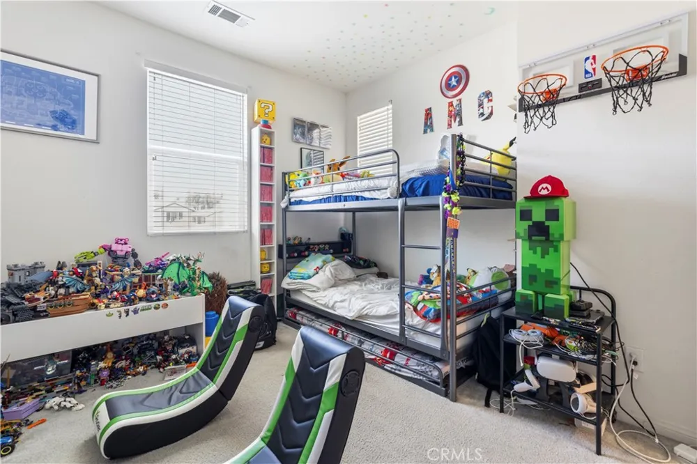 26838 Albion Canyon Country, CA 91351