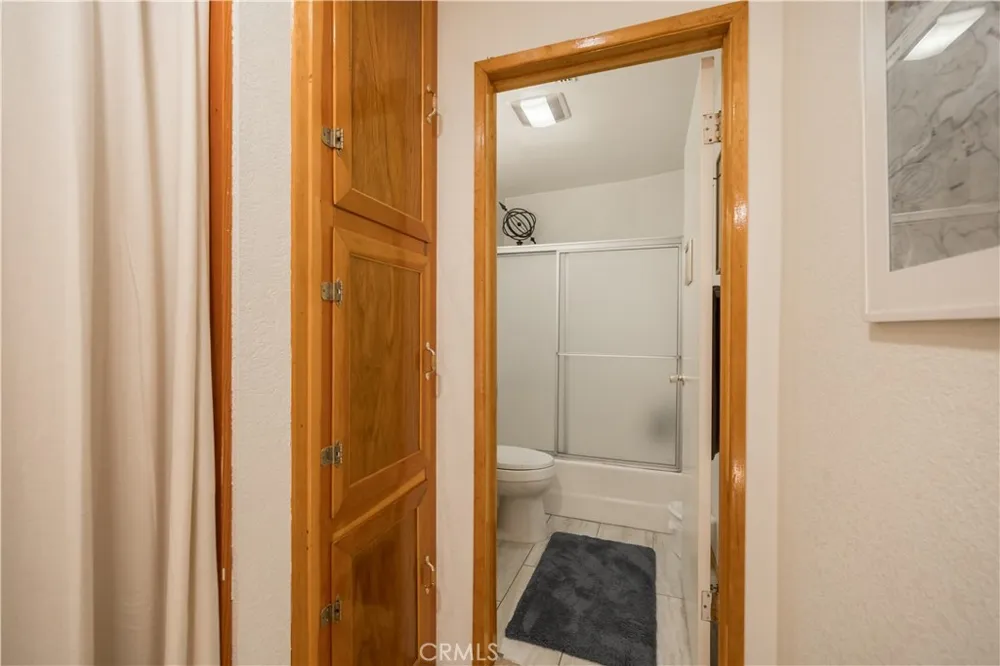 41753 Tanager Drive Big Bear Lake, CA 92315
