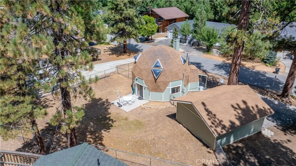 41753 Tanager Drive Big Bear Lake, CA 92315