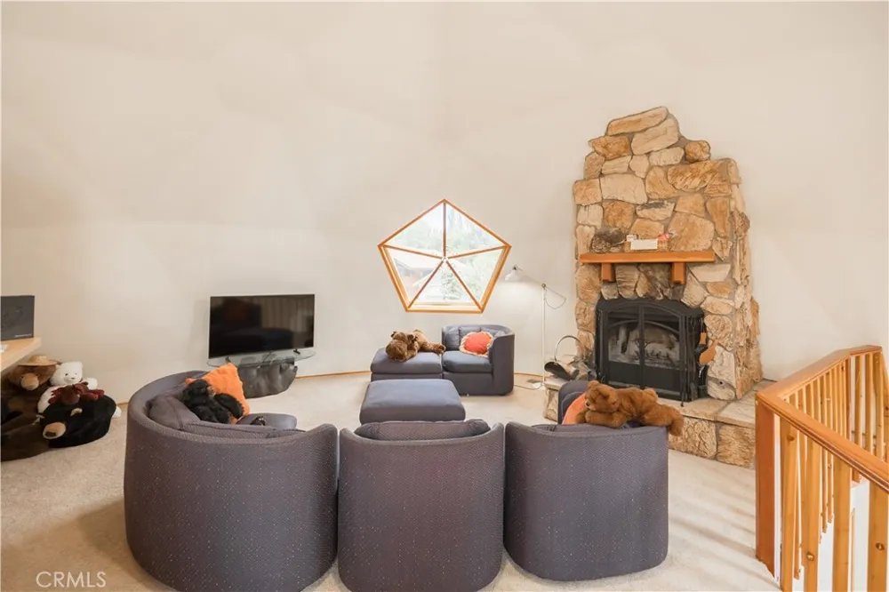 41753 Tanager Drive Big Bear Lake, CA 92315